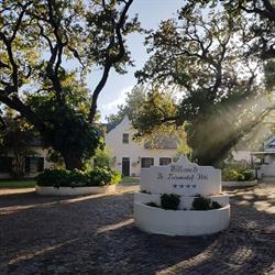 De Leeuwenhof Estate