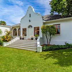 La Bonne Auberge Guesthouse