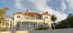 Rhonda's Manor