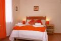 Cosimi Family or Group Unit Orange room