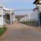Gates By B.H.L.