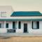 En-suite rooms are available across the street - These rooms have no kitchen facilities