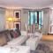 Living Room Design and Decor
