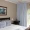 Room-2-with-a-bath