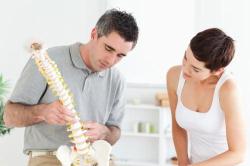 Chiropractors - Dr Sindi Ludik, Dr Michiel Opperman