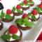 Gingerbread with mascarpone and berries
