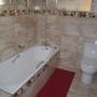Deluxe Bathroom