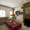 Townhouse rental in Newlands - R18,000 - Let by LettingWorx