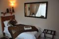 Single en-suite bedroom