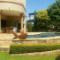 Swimming-pool