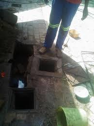 Royal-plumbers-0737464725