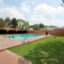 Heated pool with Lapa on either side