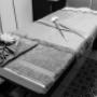 Massage bed