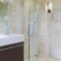 Frameless shower
