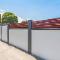 Concrete-Boundary-Walling