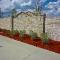 Stone-Boundary-Walling