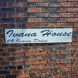 Ivana House