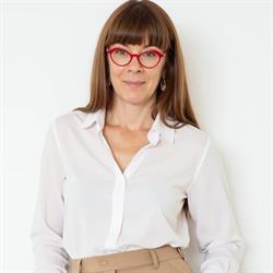 Dr Jana Mostert