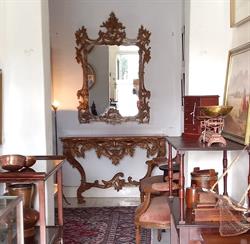 Strand Huis Antiques