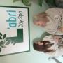 L'abri day spa signage