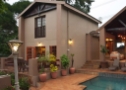 Hluhluwe Road Upstairs Studio and a Downstairs 1 Bed