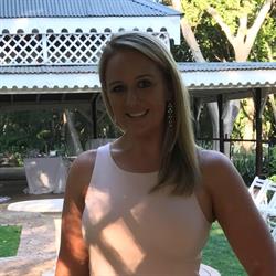 Dr Laura Foster-Chiropractor