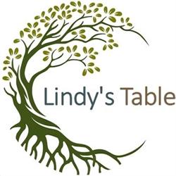 Lindy's Table on Leisure Island