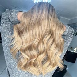 Agora Hair