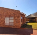 LOVERS WAY GUESTHOUSE