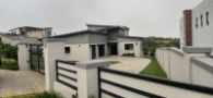 Le Grand Estate