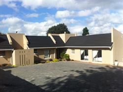 Sunshine Lodge